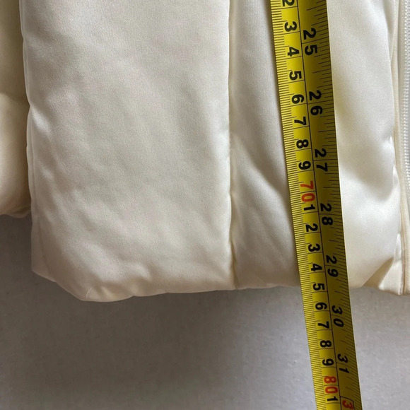 Geox Respira cream coloured puffer full zip jacket Sz 16 - Picture 13 of 13